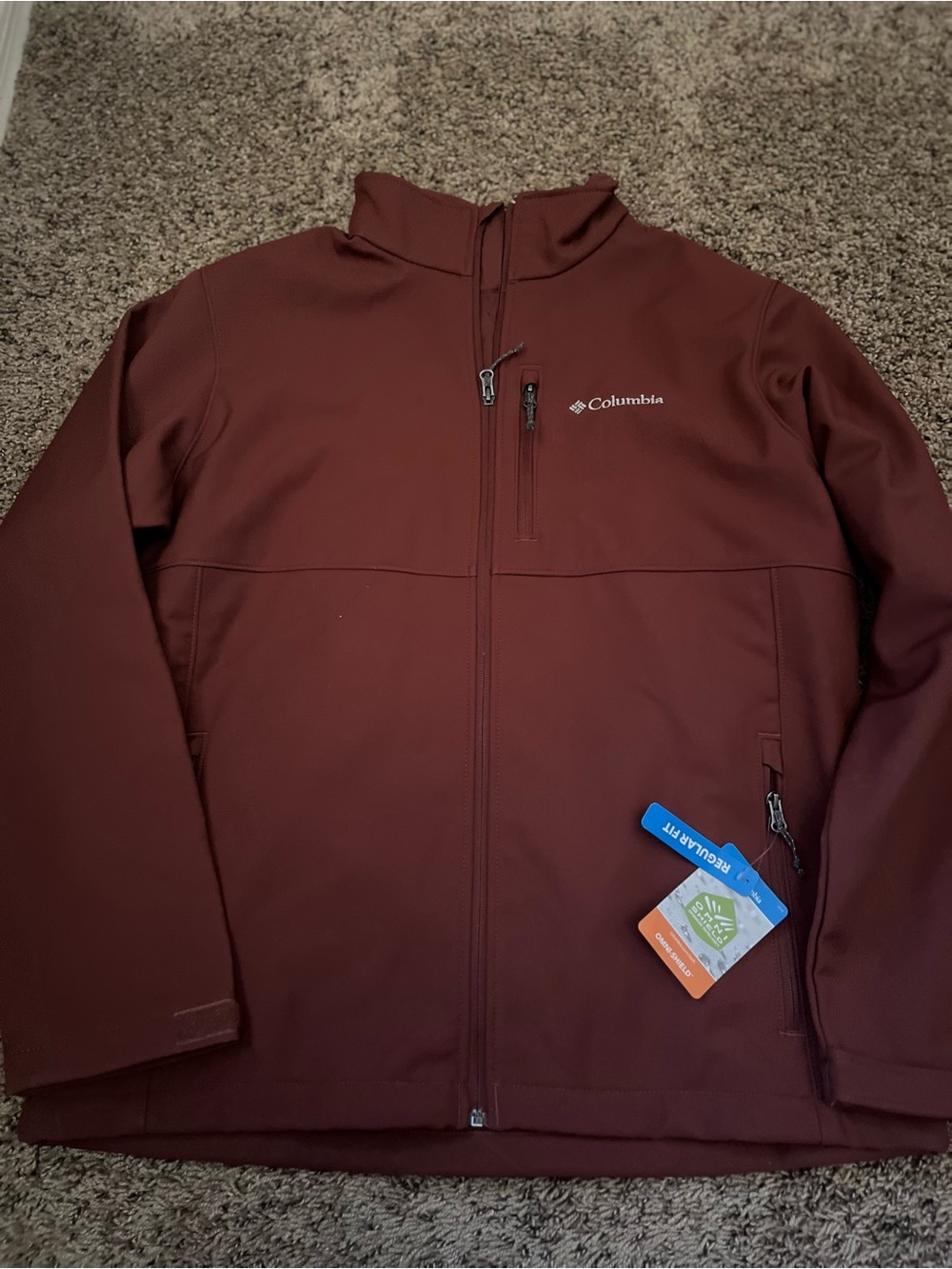 Columbia Men's Burgundy Performance Softshell Jacket